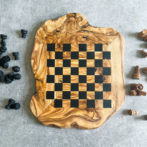 Rustic Olive Wood Chess Board with Chess Pieces