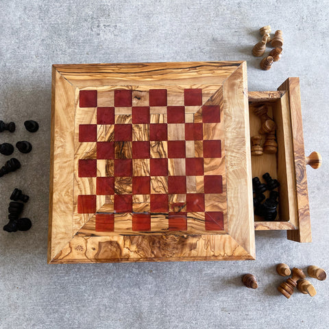 Fancy Olive Wood Chess Board with Chess Pieces