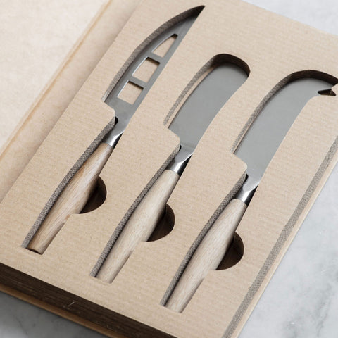 3 Piece Oak Handle Cheese Knife Set