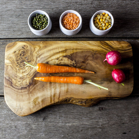 Rustic Olive Wood Cheese/Chopping Board - 30 x 15 x 2cm