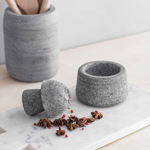 Granite Spice Crusher - GardenTrading